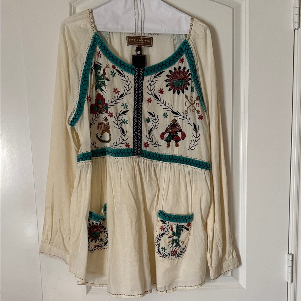 Double D Ranch Cream and Teal Embroidered Blouse